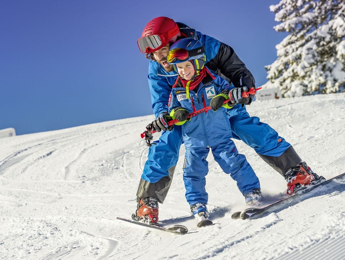 Skifahren lernen für die Kleinsten in den Flachauer Skischulen (c) Flachau Tourismus